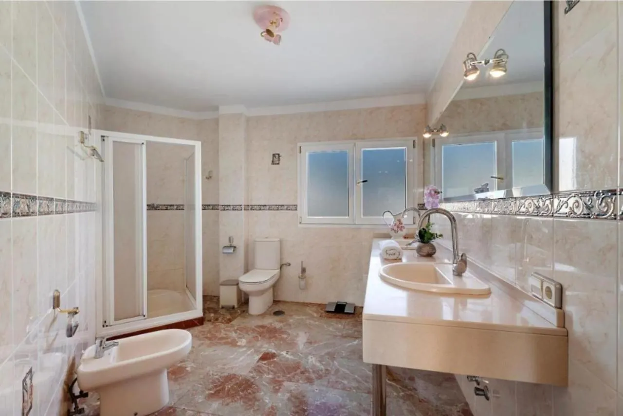 Villa Luxury El Mirador 阿德耶